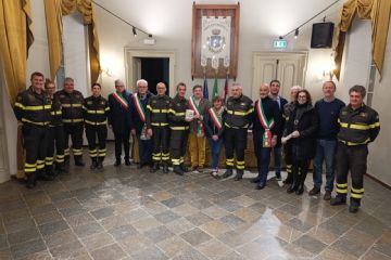 L'incontro tra i vertici dei Vigili del Fuoco e le comunità locali